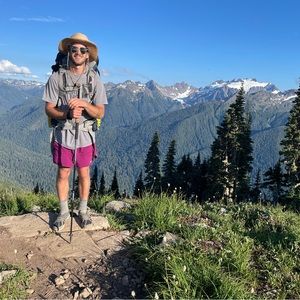 Meet your Posher, Brandon